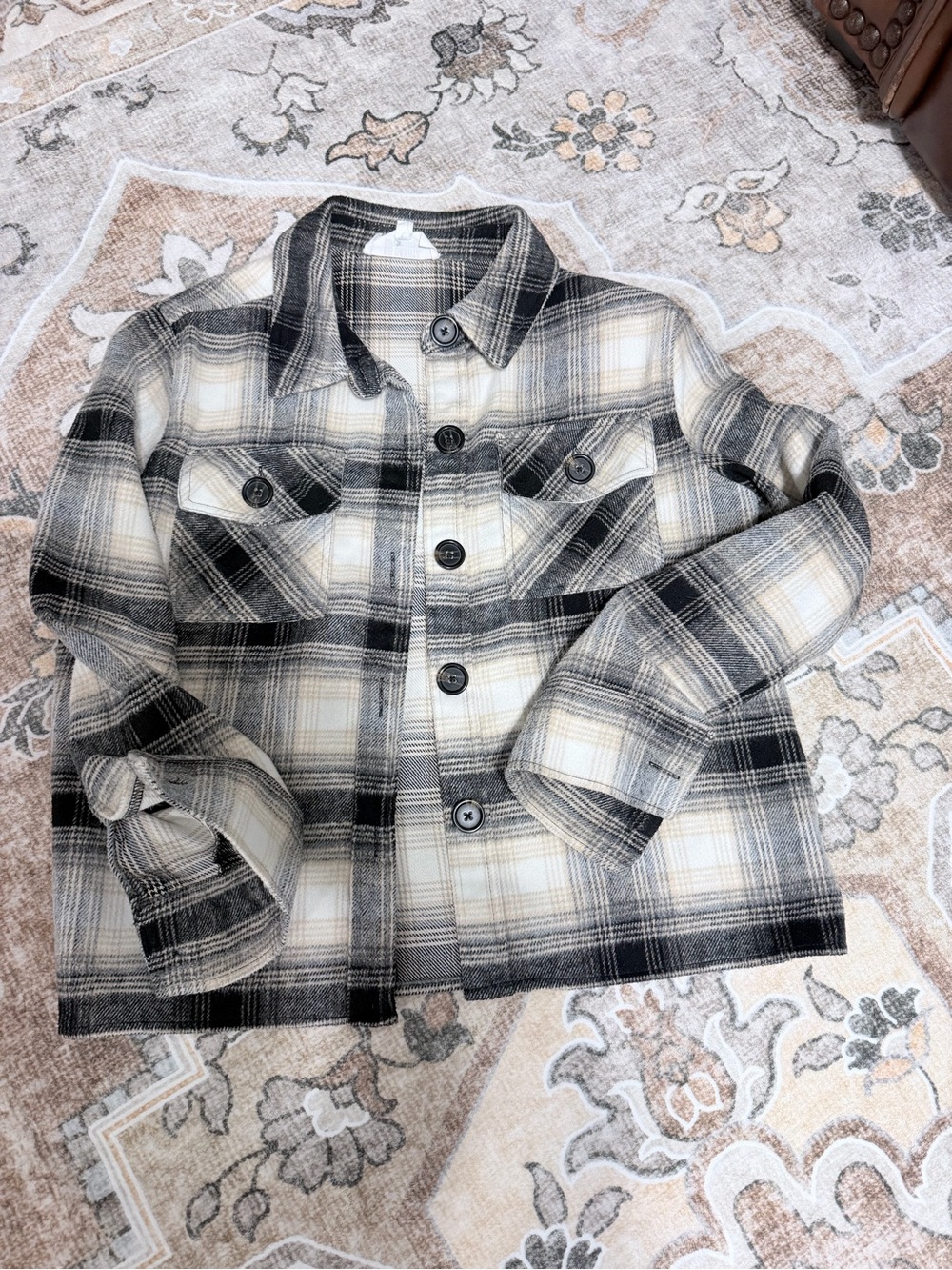 BB Dakota Women’s Black & Cream Plaid Button Jacket